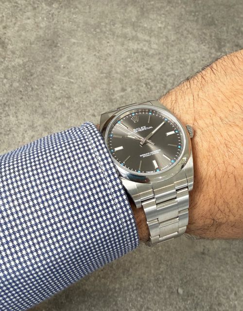 Rolex Oyster Perpetual 114300 Image 4